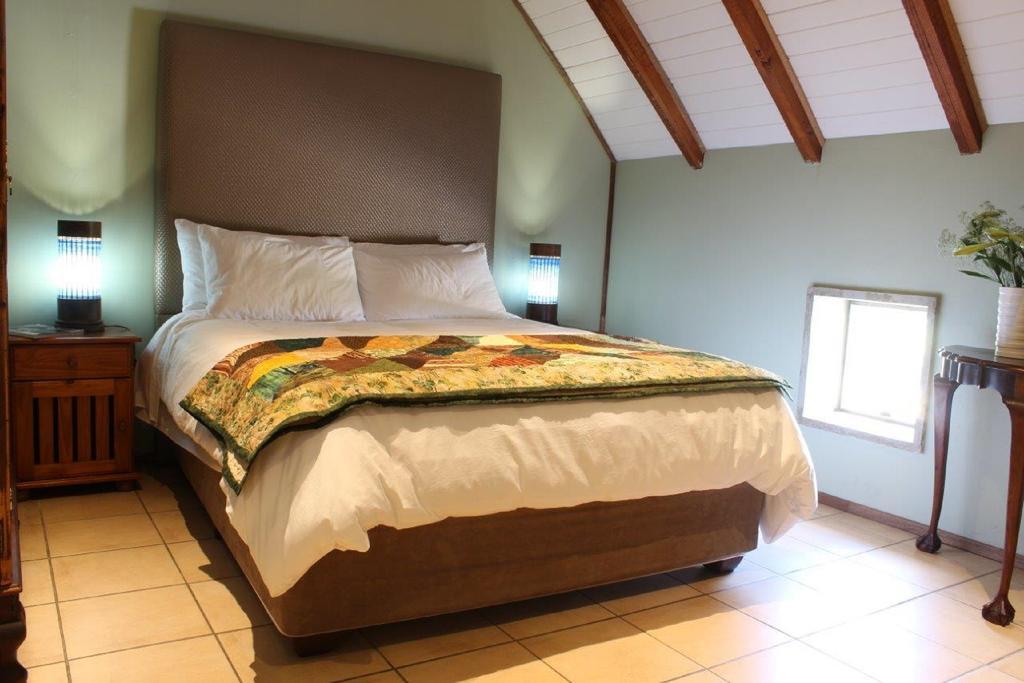 Emzini Apartments Midrand Eksteriør billede