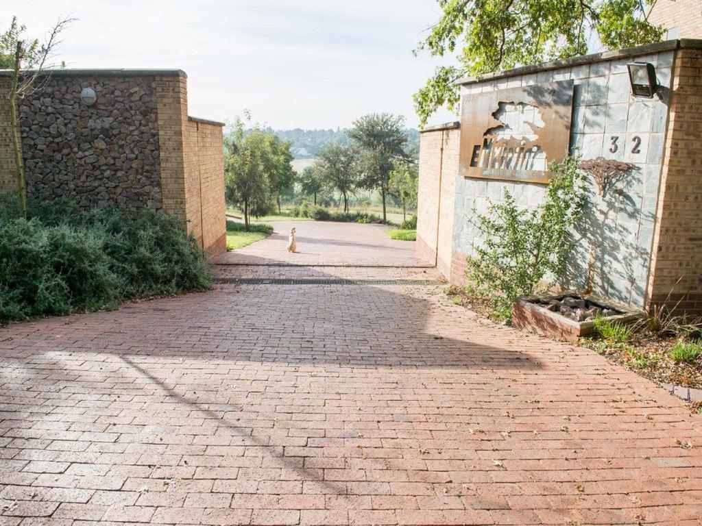 Emzini Apartments Midrand Eksteriør billede